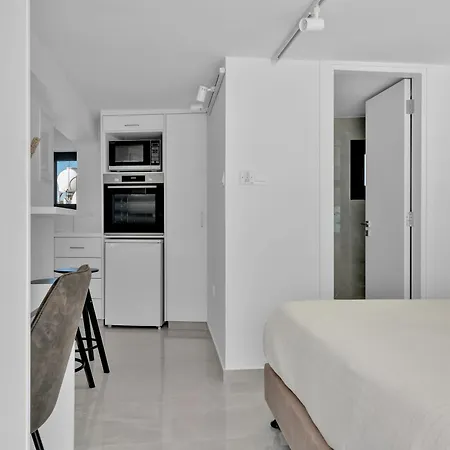 Phaedrus Living Alkminis Seaview Litore Appartement